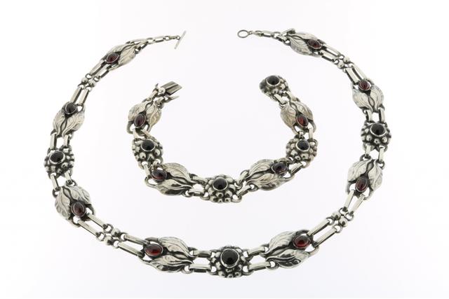 Zilveren collier en armband set