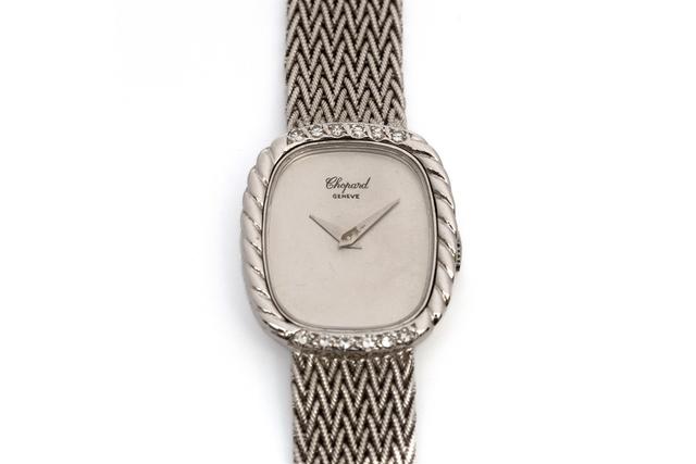 Chopard damespolshorloge gevat in witgouden kast